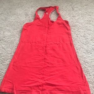 Lululemon tank